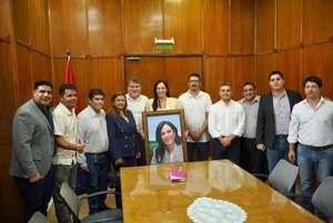 MOPC no tiene fondos para la construcción de un cruce y el asfaltado de un tramo en Caacupé, dice ministra Centurión - Nacionales - ABC Color