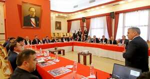 La Nación / Comisión Ejecutiva de la ANR evaluó proyecto sobre financiamiento político