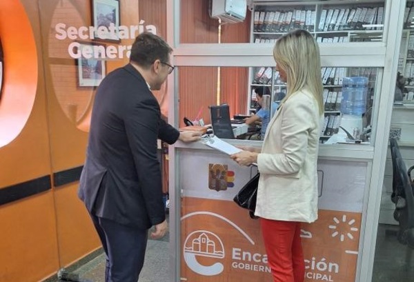 Conforman equipo fiscal que investigará derrumbe de edifico en Encarnación