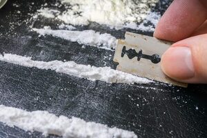 Alumna se intoxica tras inhalar presunta sustancia alucinógena - La Clave