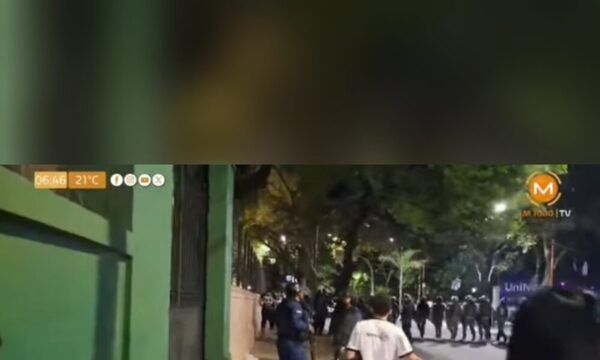 Poli que tongueó a hincha olimpista safó de la justicia