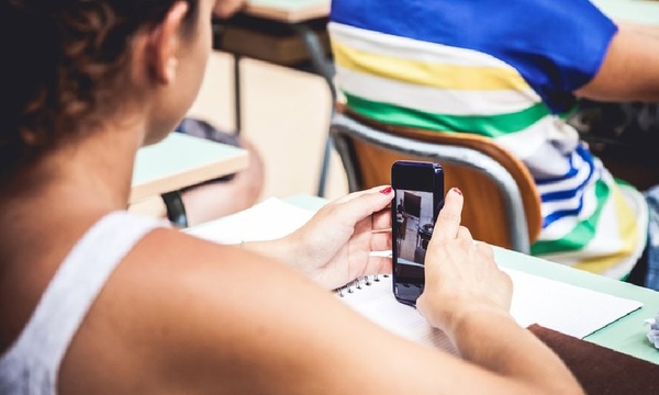 Absuelven a docente procesado por acoso telemático a alumna de 11 años - OviedoPress