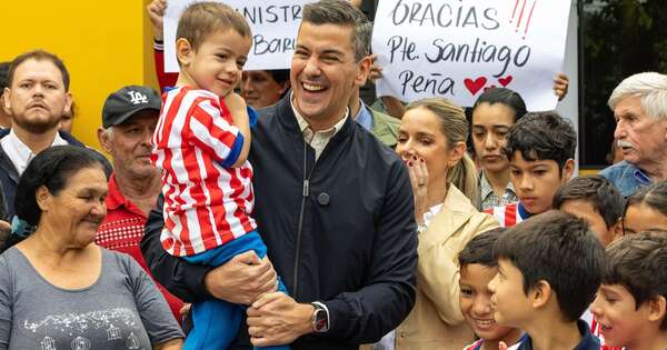 La Nación / Presidente Peña destacó el desarrollo de Limpio al entregar 24 viviendas sociales