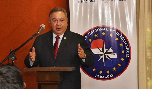 Ex ministro de Abdo niega que Paraguay haya espiado al Brasil