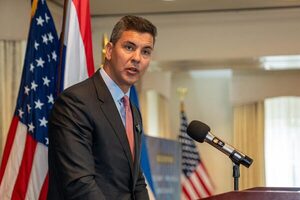 Aranceles de EE.UU afectan "en menor medida" a Paraguay, que mantiene un horizonte muy optimista, según presidente - .::Agencia IP::.