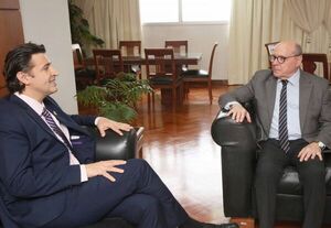 Presidente César Diesel recibió la visita del embajador de Israel en Paraguay
