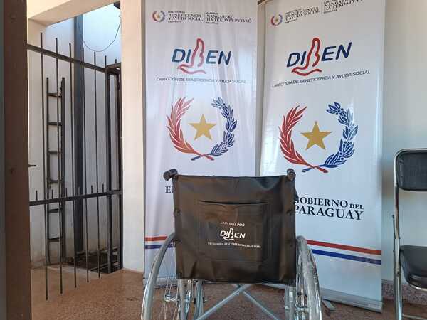 Entrega de materiales de osteosíntesis, estudios especializados y sillas de ruedas en DiBen Regional Itapúa