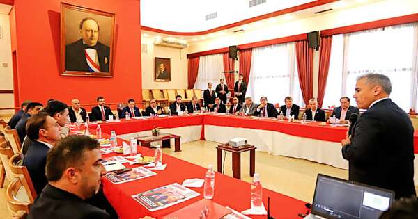 La Nación / Analizan cambios en Ley de Financiamiento Político
