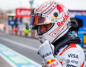 Versus / Max Verstappen sorprende y se lleva una inesperada "pole" en Japón
