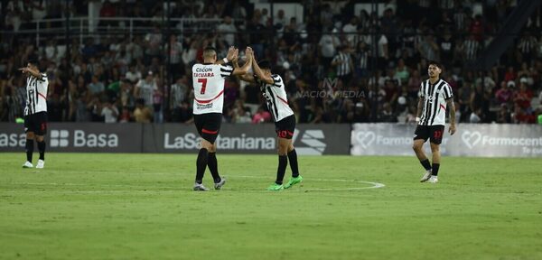 Versus / Libertad recupera a dos figuras esenciales ante Cerro
