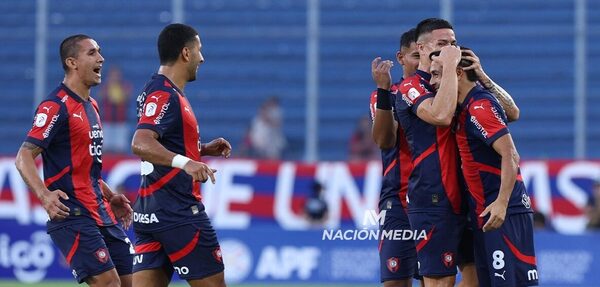 Versus / El once de Cerro que quiere mantener vivo el campeonato ante Libertad