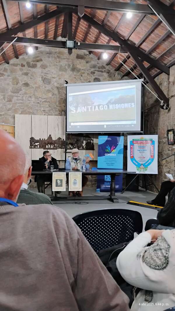 Libro “Santiago, Capital de las Ruinas Jesuíticas de Adobe” fue presentado en Uruguay - Nacionales - ABC Color