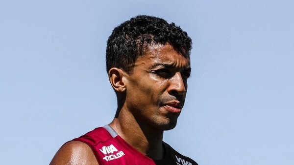Luiz Gustavo es internado por una embolia pulmonar