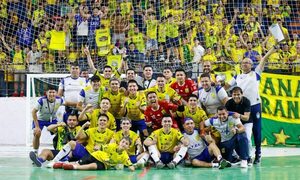 Presidente Franco es campeón invicto del Nacional de fútbol de salón