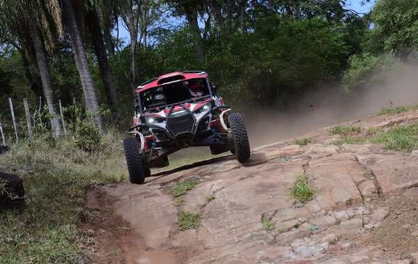 Rally Cross Country-Desafío Paraguarí: Intensa primera etapa - ABC Motor - ABC Color