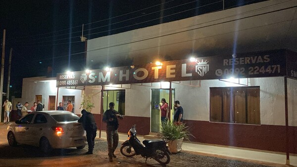 Violento asalto en un hotel de Concepción: Se llevaron dinero y celulares