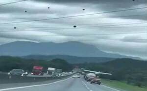[VIDEO] Permiso, ¡permisooo!… Motor de avioneta empezó a chispotear y debió aterrizar apúrope
