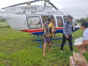 Helicóptero usado por Santi Peña para ir a su casa de San Bernardino ahora lleva medicamentos al Chaco - Nacionales - ABC Color