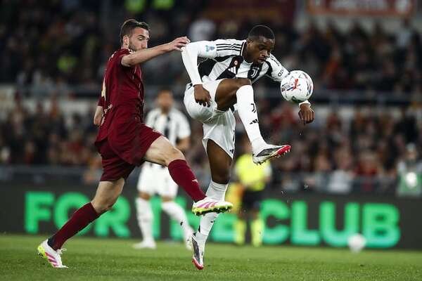 Roma y Juventus empatan y siguen en la lucha por la Champions - Fútbol Internacional - ABC Color