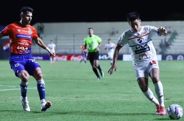Tercer triunfo consecutivo del Trico