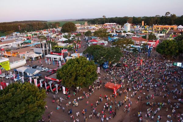Expo Regional Canindeyú 2025: innovación, capacitación y más de 230 animales en pista