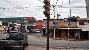 Semáforos sin funcionar son un riesgo diario para conductores