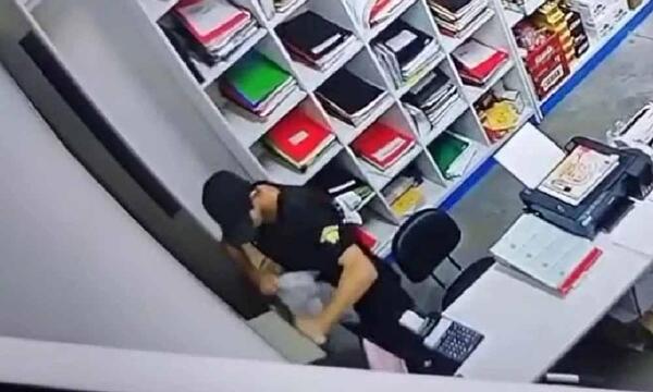 Policía busca a un guardia sospechoso del robo de G. 200 millones – Prensa 5