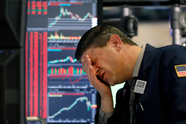 Mercados mundiales se desploman tras los aranceles impuestos por Trump - 1000 Noticias