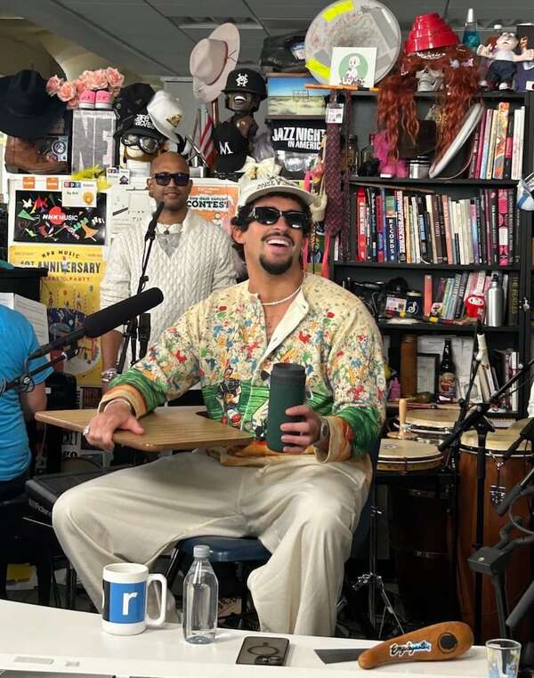 Bad Bunny estrena hoy su “tiny desk” en Youtube: sé el primero en escucharlo - Música - ABC Color