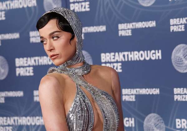 De Katy Perry a Jeff Bezos: mirá los looks de las celebridades en los premios Breakthrough Prize - Gente - ABC Color