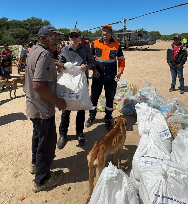 Asisten con alimentos y medicamentos a poblaciones aisladas del Chaco mediante puente aéreo - .::Agencia IP::.