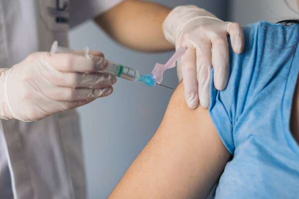 ¿Te querés vacunar? Habilitan línea gratuita para consultas - Nacionales - ABC Color