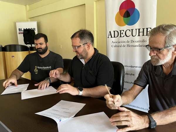 ADECUHE firmó convenio con la escuela musical Miranda - La Clave