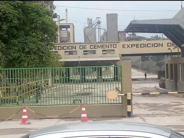Hay escasez de cemento en el mercado, según distribuidores y constructores: Esto dice la INC - Economía - ABC Color