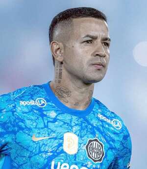 Derlis, concentrado para hacer grupo en Olimpia - Olimpia - ABC Color