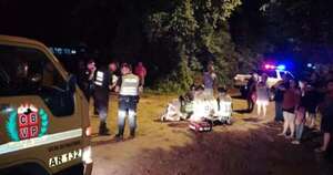 La Nación / Balean a motociclista y pasajero en atraco en San Antonio