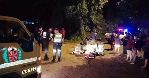 La Nación / Balean a motociclista y pasajero en atraco en San Antonio