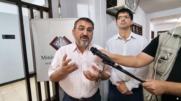 Intendente Yd se presenta ante la Junta de Fiscales para respaldar investigación del derrumbe de edificio en construcción