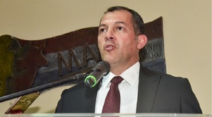 El Ministro de Agricultura niega millonarias pérdidas en la Campaña Sojera - OviedoPress