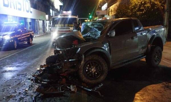 Conductor alcoholizado provoca violento accidente de tránsito en Coronel Oviedo – Prensa 5
