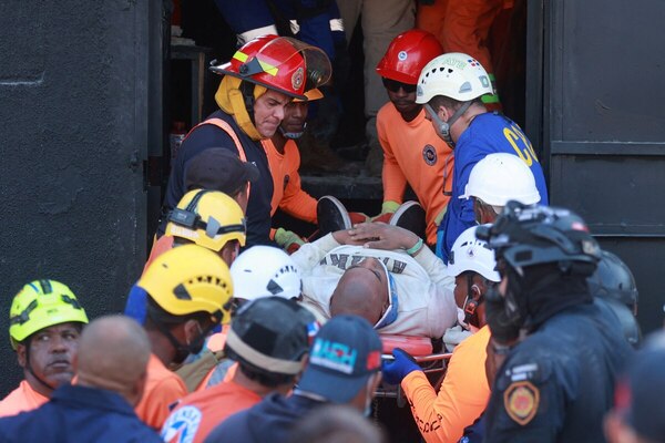 Al menos 27 muertos, al desplomarse el techo de una discoteca en República Dominicana - .::Agencia IP::.