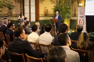 Paraguay acelera implementaci贸n de su mercado de carbono para atraer inversi贸n clim谩tica