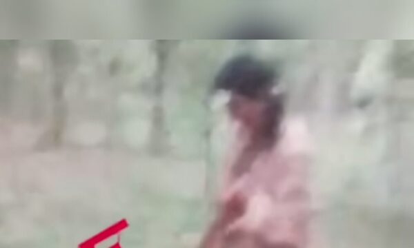 Doña de 70 años fue reventada a golpes por sus hijos porque no llevó dinero