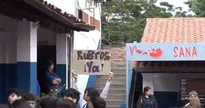 Diario HOY | Más de 200 alumnos están sin profesores y colegio capitalino urge rubros al MEC