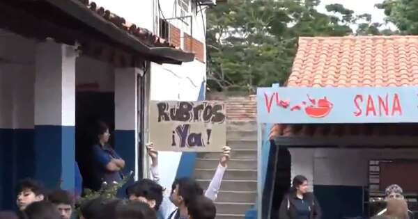 Diario HOY | Más de 200 alumnos están sin profesores y colegio capitalino urge rubros al MEC