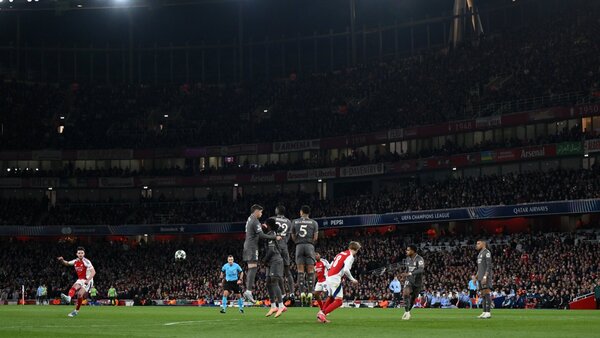 El Arsenal encañona al Real Madrid