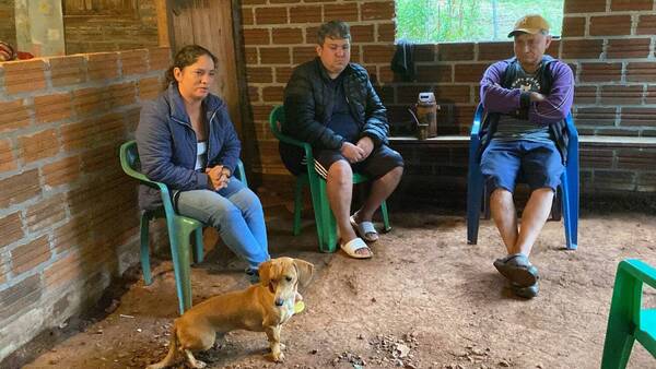 Derrumbe en Encarnación: madre de la adolescente pide justicia y que no quede todo en el oparei