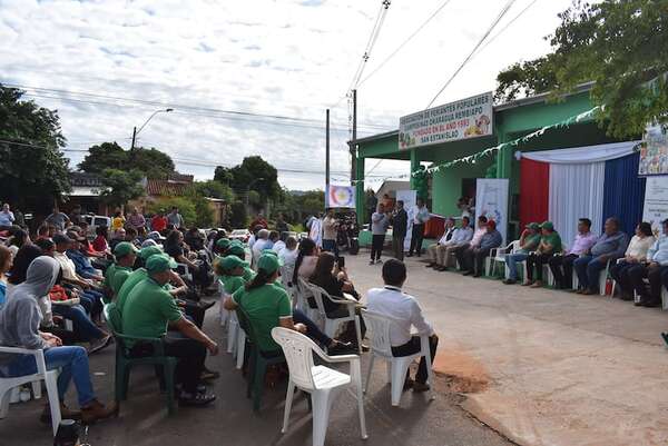 Feriantes se mudan a su local propio y amplían días de atención a clientes - Nacionales - ABC Color