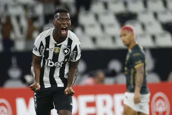 Botafogo logra su primera victoria en la Copa Libertadores 2025 - Fútbol Internacional - ABC Color