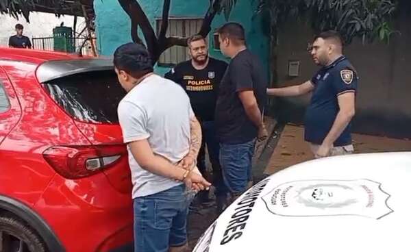 Caen en el Este supuestos robacoches con un vehículo robado en Brasil  - Policiales - ABC Color